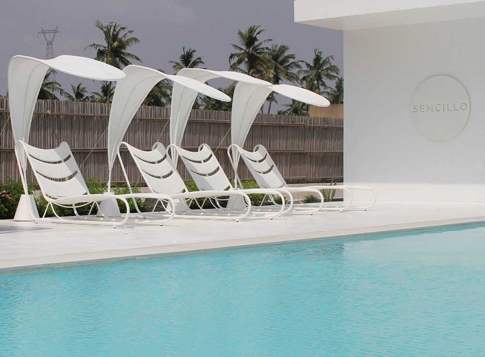Sencillo a Stylish Minimalist Lagos Beach House Pool Loungers